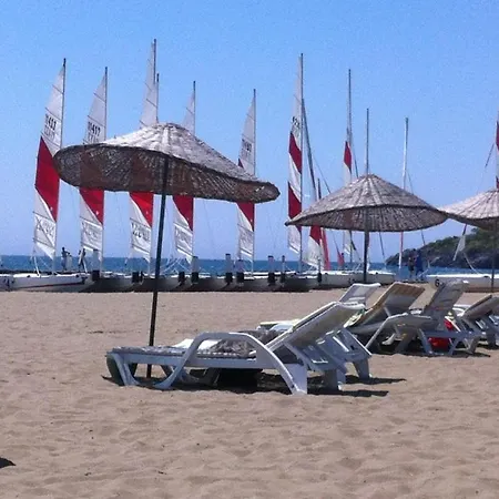 Deniz Otels * Ортаджа